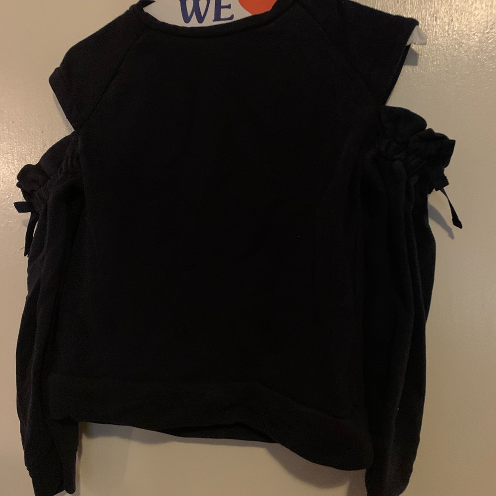 Girls sweater